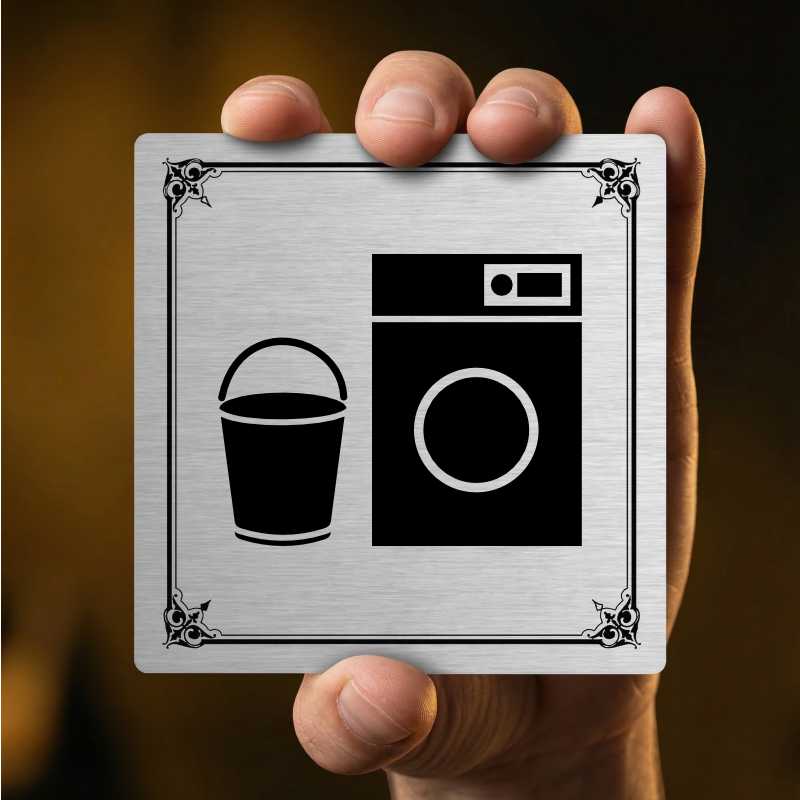 Prádelna, 148x148mm, pergamen, Arizona